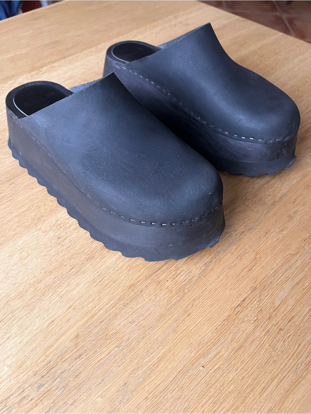 Bryr Chonk Womens Clog - Picture 2 of 11